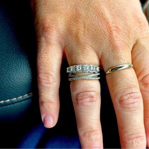 SOLD Moissanite ring women’s size 9 silver ring .925 x2